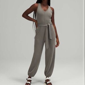 Lululemon Ease of it All V-Neck Jumpsuit
Grey Sage